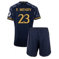 Real Madrid Ferland Mendy #23 Auswärts Trikotsatz Kinder 2023-24 Kurzarm (+ Kurze Hosen)